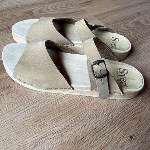 Sven clog sandals Size 40 Color Beige